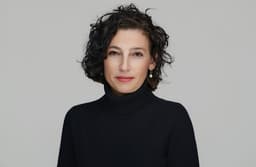 Dr. Sveta Fichman